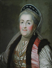 200px-EkaterinaII_kokoshnik