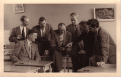 papa school jaren 50.JPG